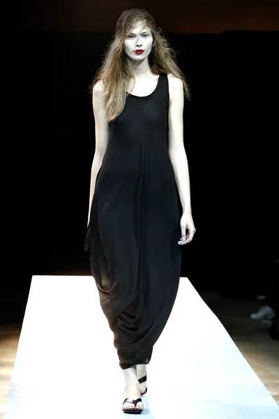 Look 13